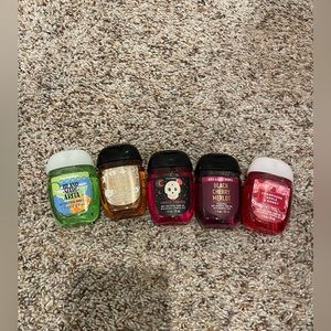 Bath and Bodyworks hand sanitizer set